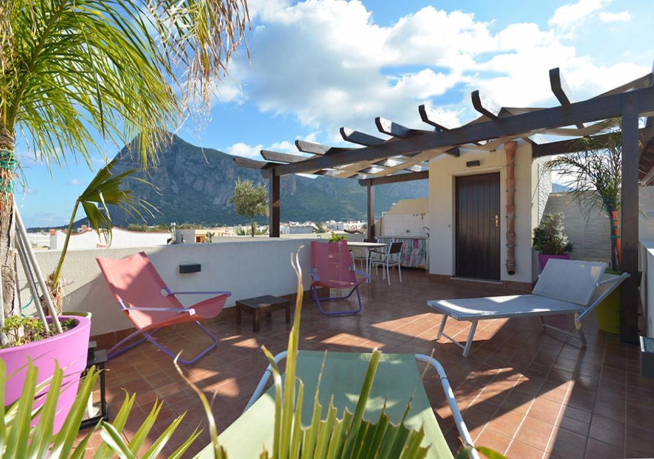 I Tre Golfi - Appartamenti Con Terrazzo Fino A 800 Mt Dal Mare San Vito Lo Capo Kültér fotó