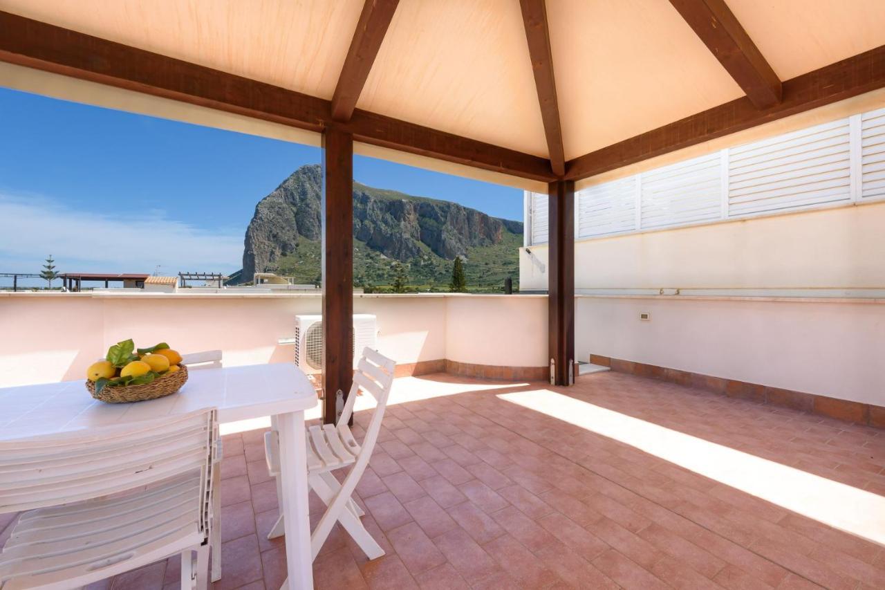 I Tre Golfi - Appartamenti Con Terrazzo Fino A 800 Mt Dal Mare San Vito Lo Capo Kültér fotó
