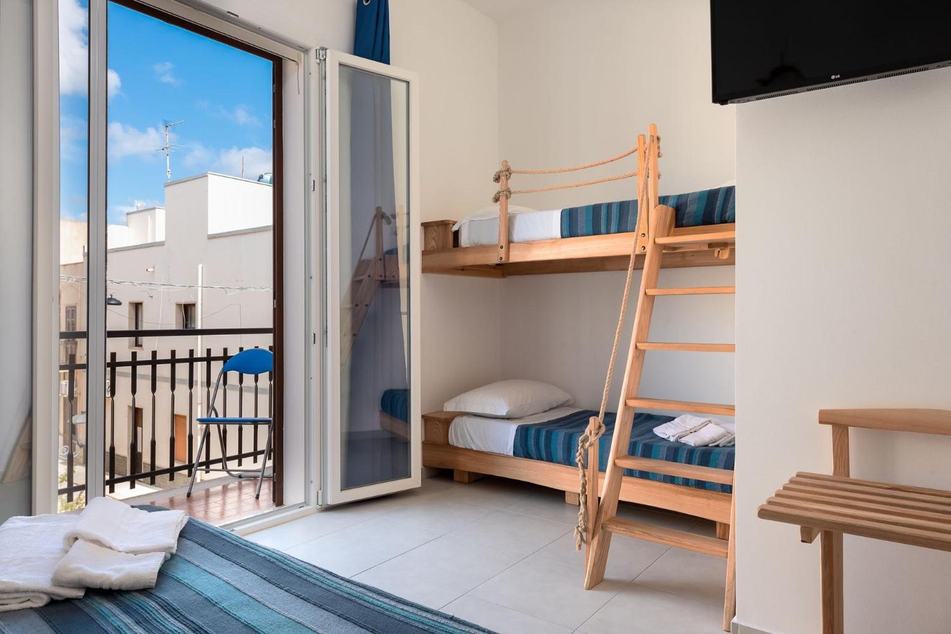 I Tre Golfi - Appartamenti Con Terrazzo Fino A 800 Mt Dal Mare San Vito Lo Capo Kültér fotó
